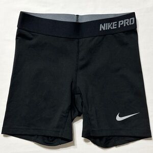 Nike Pro Dri-Fit Women’s Black/Gray Compression Athletic/Volleyball Shorts - L